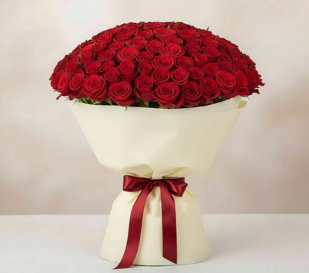 Букет 101 Красная роза Милано в Тлюстенхабль