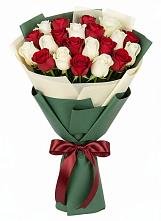 Букет Микс из красных и белых роз #REPLACE_PRED# Тлюстенхабль