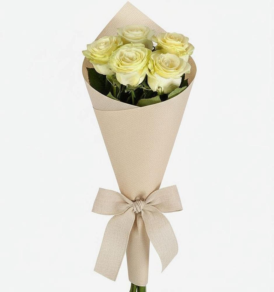 Букет цветов из: Розы в Тлюстенхабль