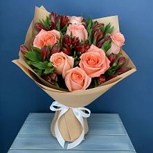 Букет цветов из:  Розы и Альстромерии #REPLACE_PRED# Тлюстенхабль