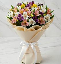 Букет цветов из:  Альстромерии в Тлюстенхабль