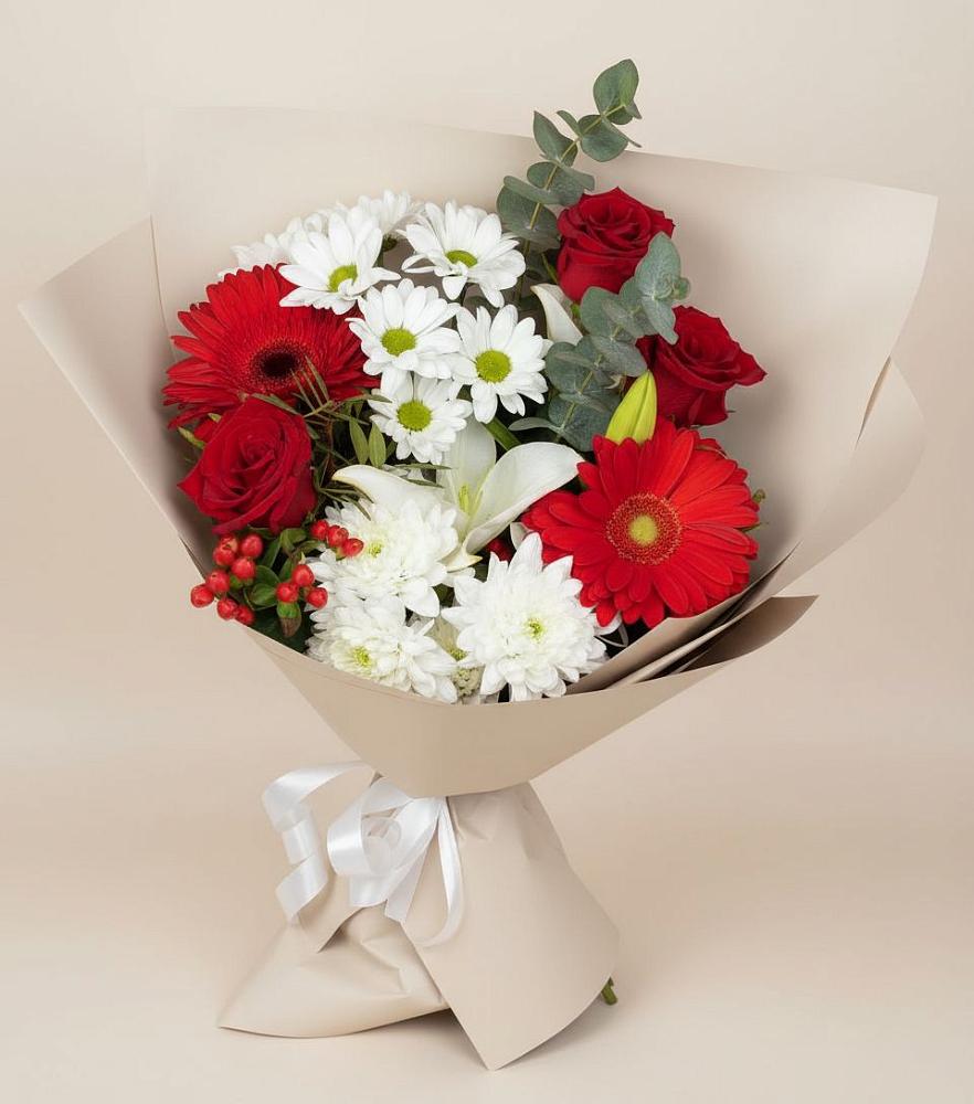 Букет цветов из: Розы, Хризантемы, Герберы и Лилии в Тлюстенхабль