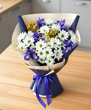 Букет цветов из:  Розы, Ирисы и Хризантемы в Тлюстенхабль