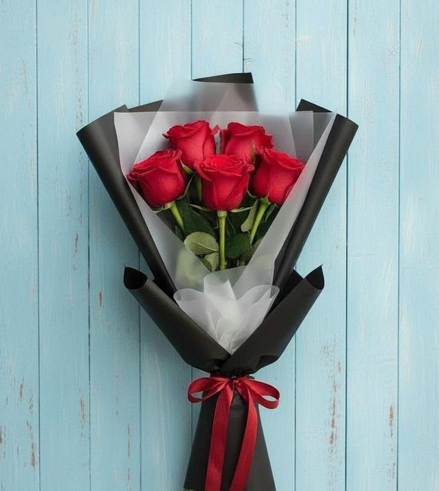 Букет цветов из: Розы в Тлюстенхабль