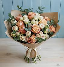 Букет цветов из:  Альстромерии и Розы в Тлюстенхабль