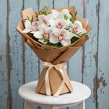 Букет цветов из:  Орхидеи и Розы #REPLACE_PRED# Тлюстенхабль